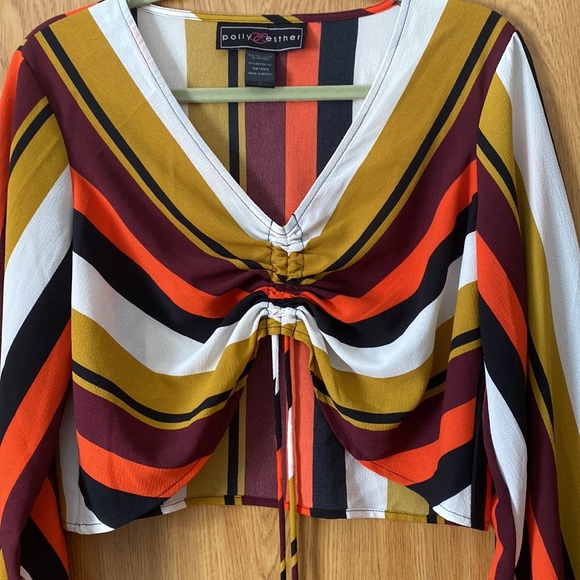 Cropped long sleeve stripped top - Picture 2 of 4